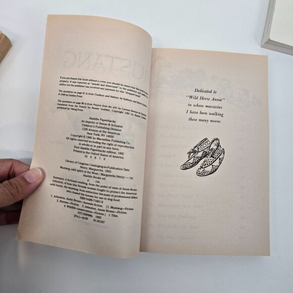 Marguerite Henry 3 Book Lot Horses Animal Books King of the Wind Mustang Brighty - Picture 6 of 12